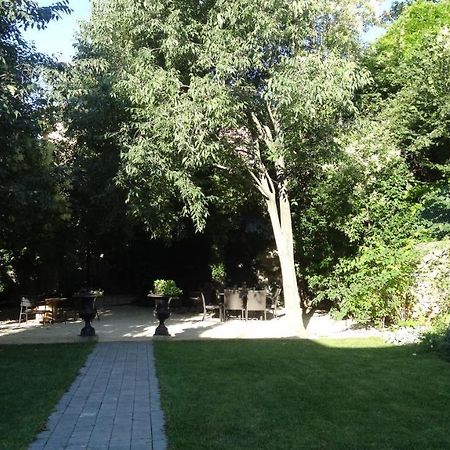 Chambre côté jardin Nîmes Exterior foto